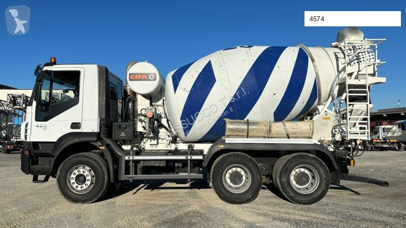 Camion Iveco 450 6X4