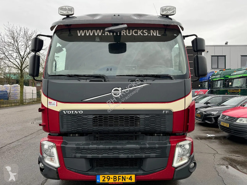 Camion Volvo 280 4X2 BOX DHOLLANDIA LIFT TÜV...