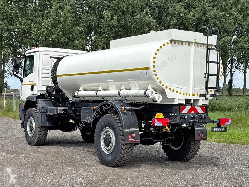 Camión MAN 18.250 BB Fuel Tank Truck (2 units)