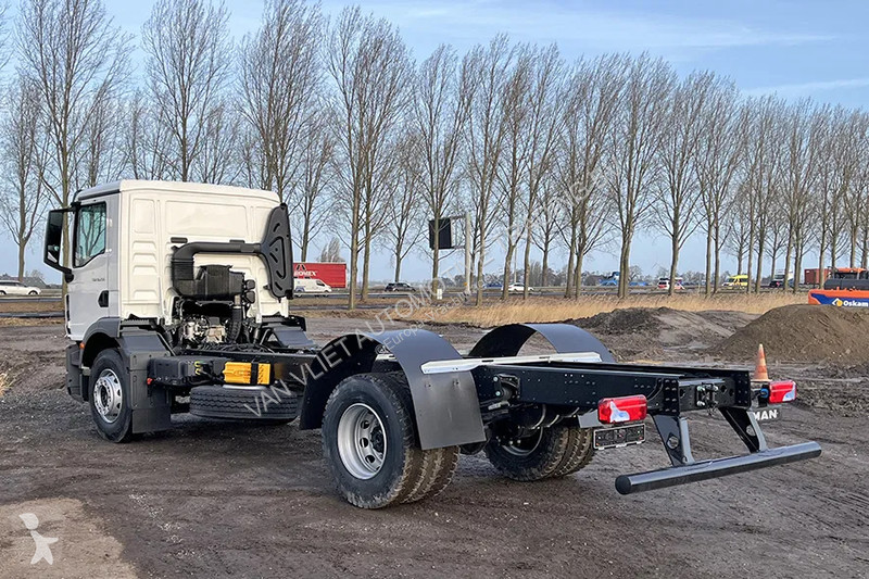 Camion MAN 18.250 BB CH Chassis Cabin