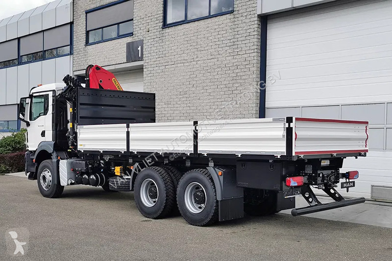 Camión MAN 33.400 BB CH Crane Truck (10 units)