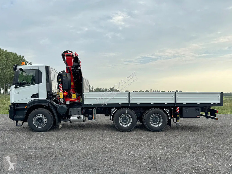Camión Iveco T-Way AD380T43H AT Crane Truck (3...