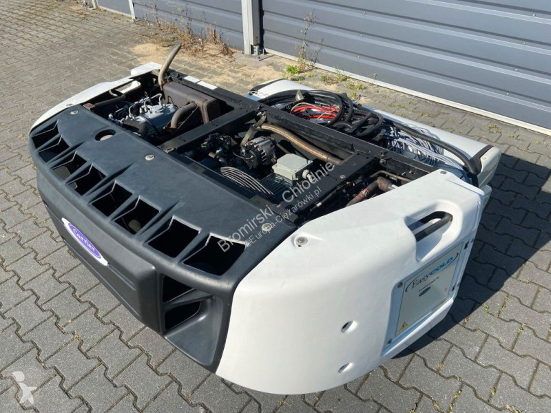 Kamion  CARRIER SUPRA 1150 MT/950MT/850MT/850 5...