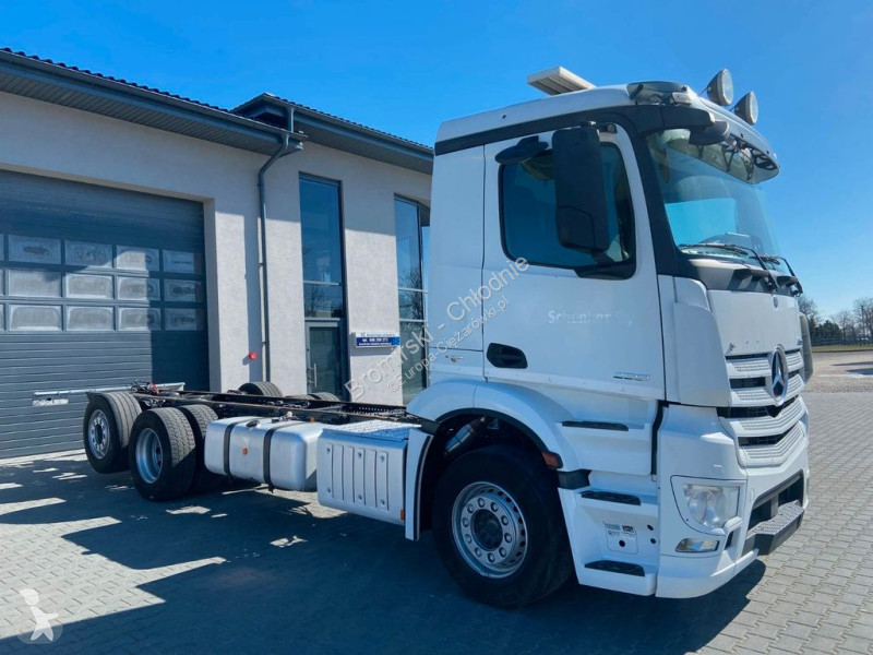 Kamion Mercedes ANTOS 2551 AHRGESTELL
