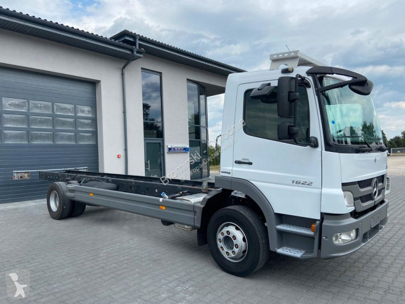 Camion Mercedes ATEGO FAHRGESTELL