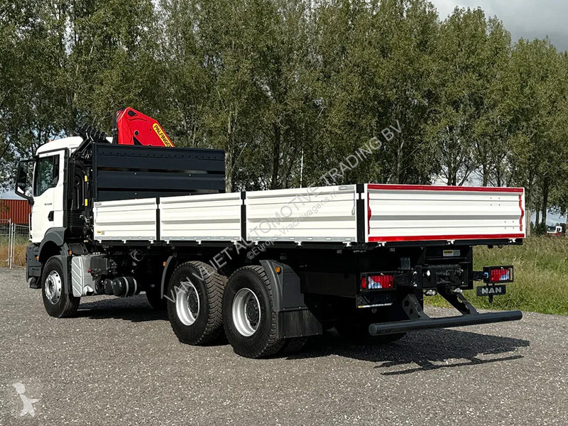 Camión MAN 33.400 BB CH Crane Truck (3 units)