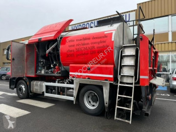 Camion cisterna bitume Iveco