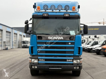 Camion trasporto di cavalli Scania