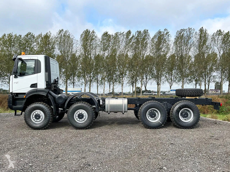 Camion Iveco T-Way AD410T47WH-5020 AT Chassis...