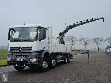 Camion grue Mercedes
