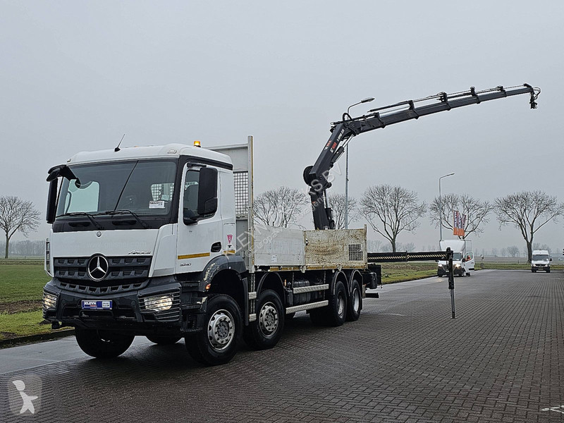 Kamion Mercedes AROCS 3 HIAB 232ES5