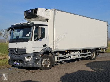 Camion frigo mono température Mercedes