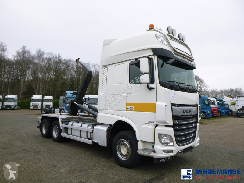 Camion DAF 530 6x2 Euro 6 VDL container hook