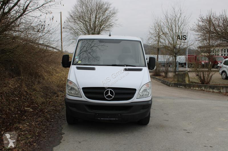 Véhicule utilitaire Mercedes 310 ColdCar 3+3...
