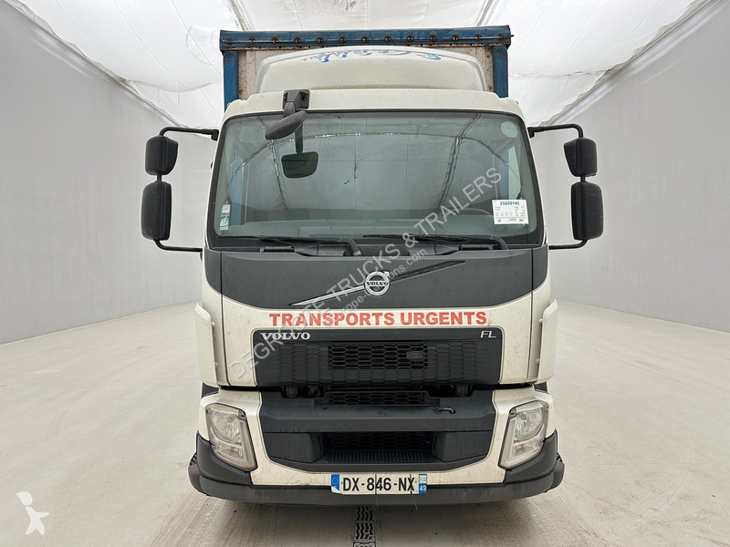 Camion Volvo FL 250