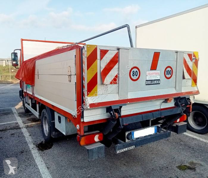 Camion Nissan