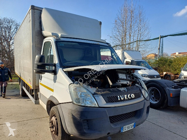 Camião Iveco DAILY 60C15 mot. non funz.