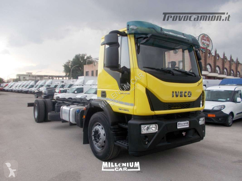 Camion Iveco 180E28 TELAIO 2019