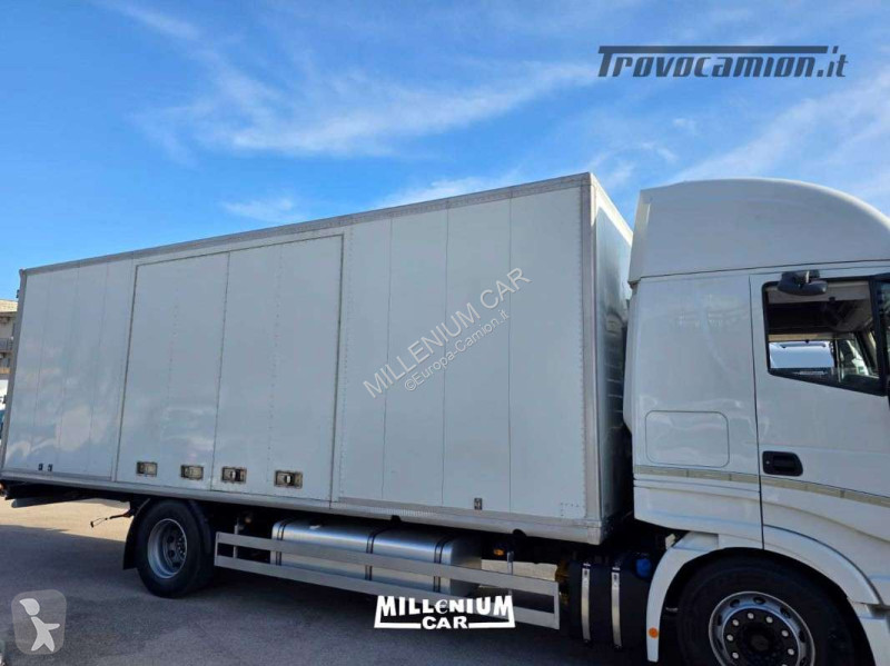 Kamion Iveco 190S42 FURGONE 7,70 EURO 6