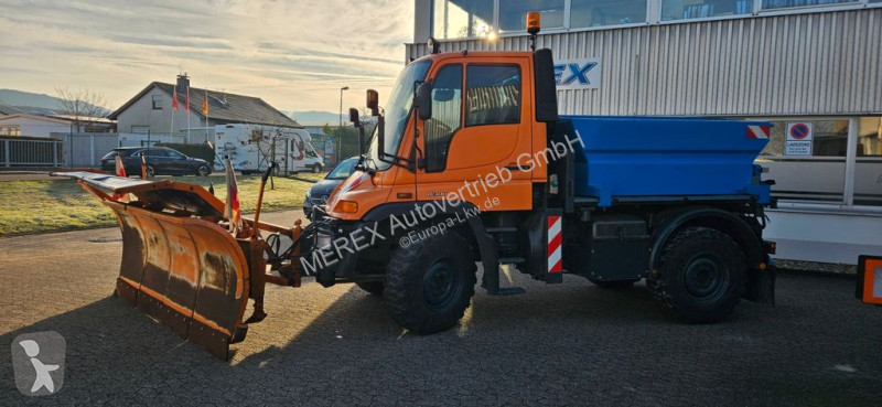Vägmaskiner Unimog Winterdienst