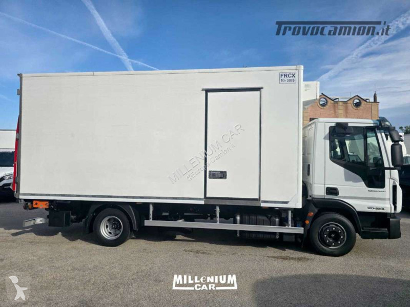 Camião Iveco 120L22 CELLA FRIGO 5,50 FRC SPONDA