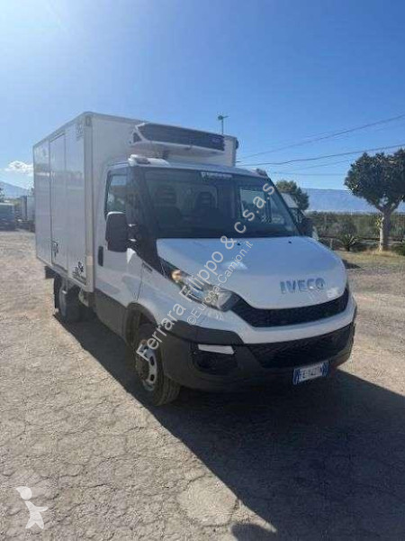 شاحنة Iveco 35-15