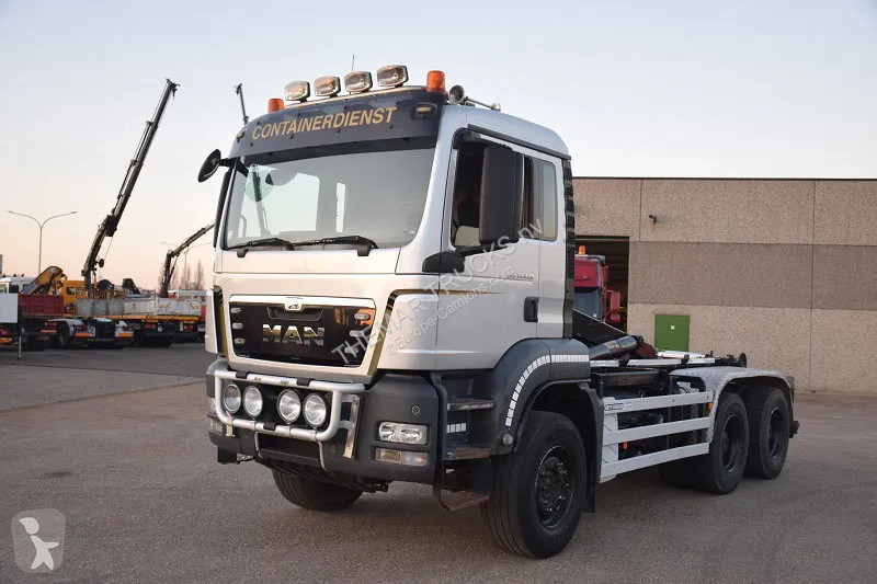 Kamion MAN 33.400
