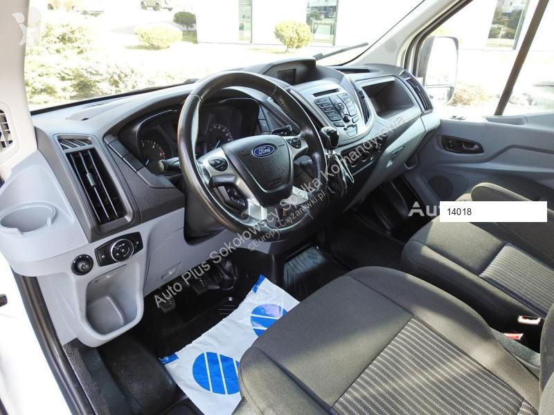 Camion Ford TRANSIT KONTENER WINDA 8 PALET...