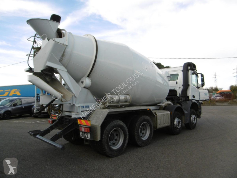 Camion Mercedes 3240