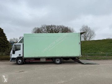 Camion fourgon Iveco