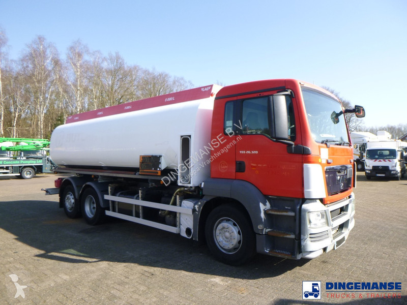 Lastbil MAN TGS 6X2 RHD fuel tank 20 m3 / 4 comp