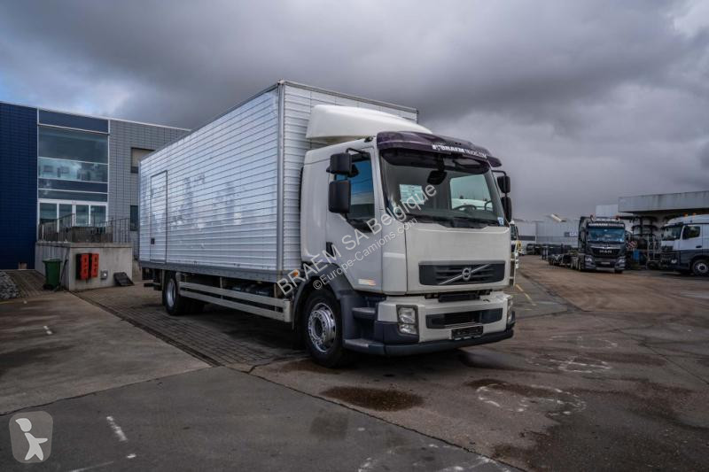 Kamion Volvo FL 260 (19t) +DHOLLANDIA 2T.