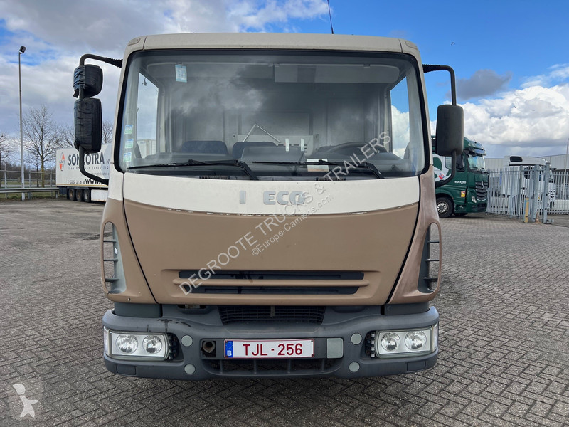 Camión Iveco 65E13