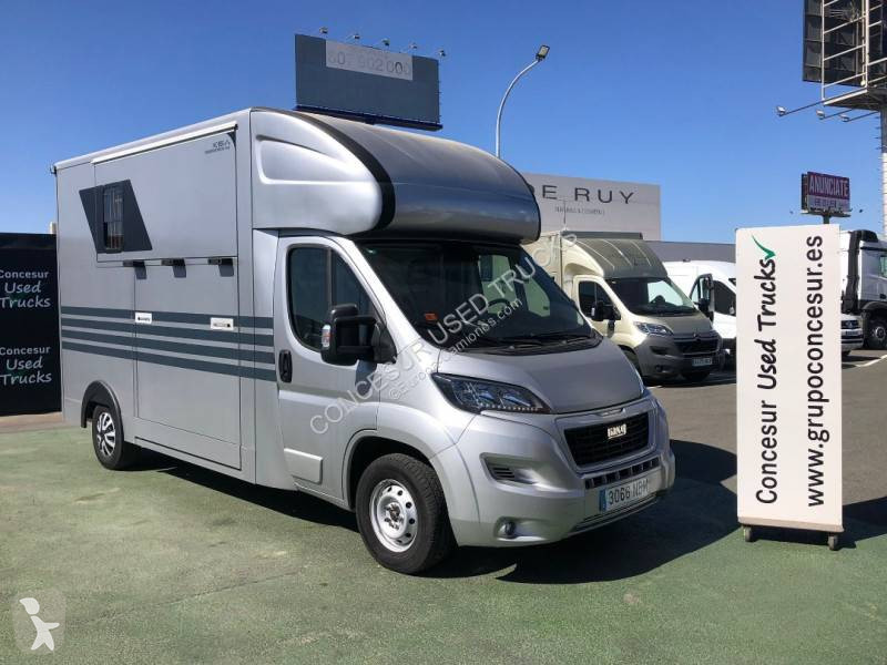 Camion Peugeot