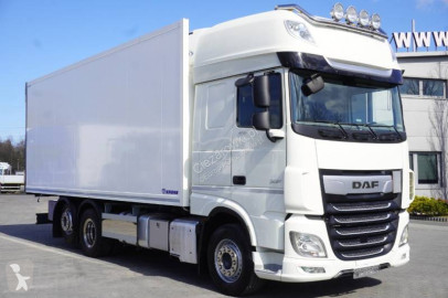 Camion frigo multi température DAF