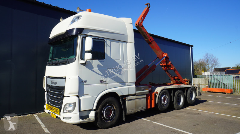 Camion DAF 8X2 HOOKARM SYSTEM TRUCK