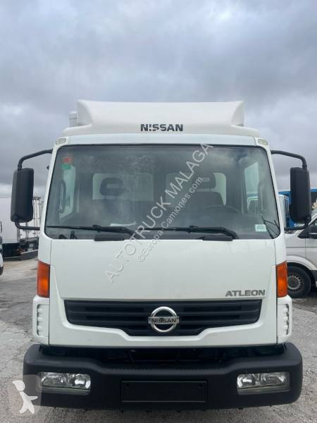 Camión Nissan