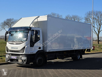 Camión furgón Iveco
