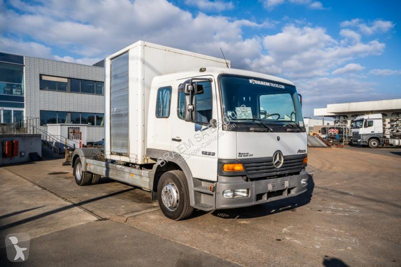 Camion Mercedes 1223