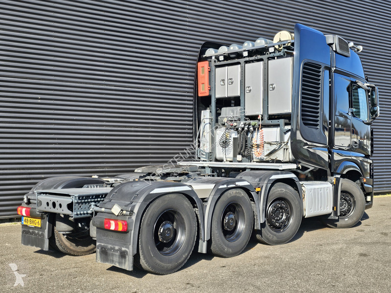 Camion Mercedes ACTROS SLT 3 8x4 / 180.000 kg...