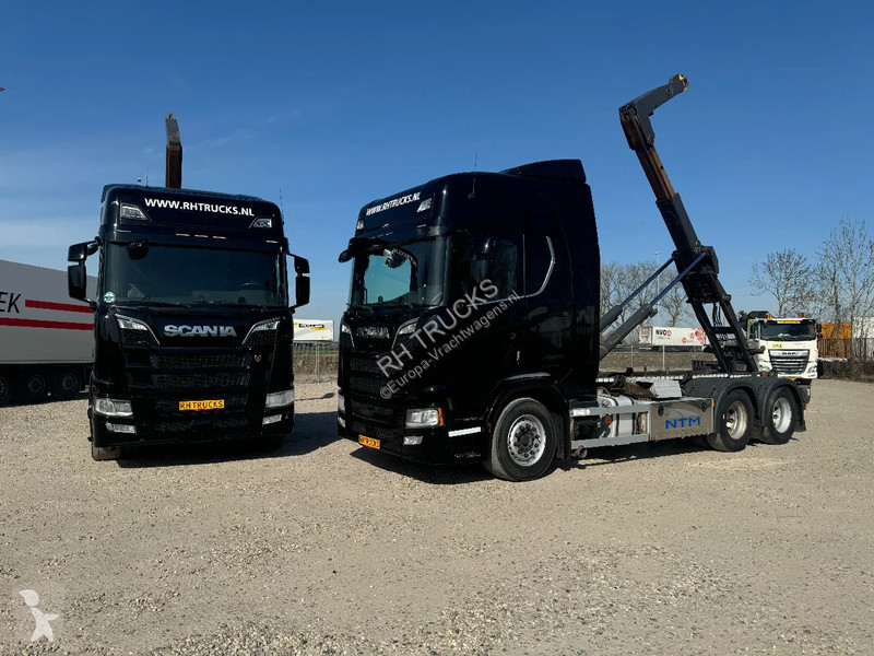 Camion Scania R580 V8 NGS 6X2 EURO 6 VD 20T HOOK