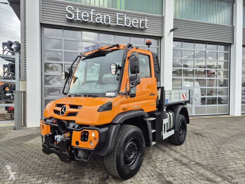 Kamion Mercedes U423 4x4 Hydrostat Zapfwelle
