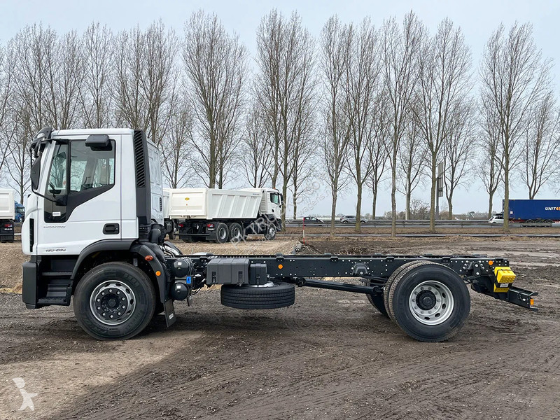 Kamion Iveco EuroCargo 180 E28-4185 Chassis...