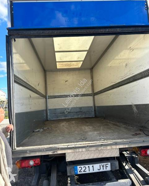 Camion Mitsubishi