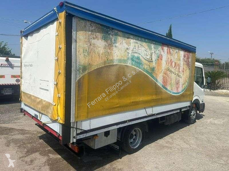 شاحنة Nissan cabstar 35-11