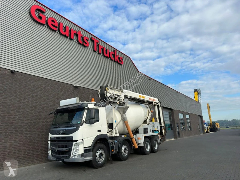 Camion Volvo 8X4 + STETTER 9 M3 MIXER/MISCHER +...