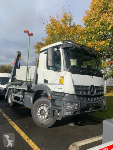Camion multibenne Mercedes