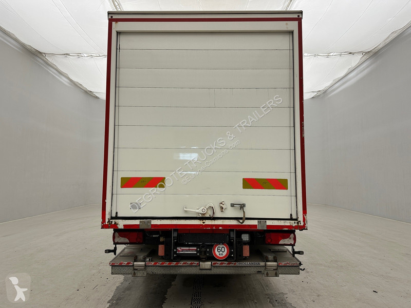 Camion Scania 310