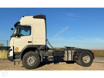 Cabeza tractora Volvo
