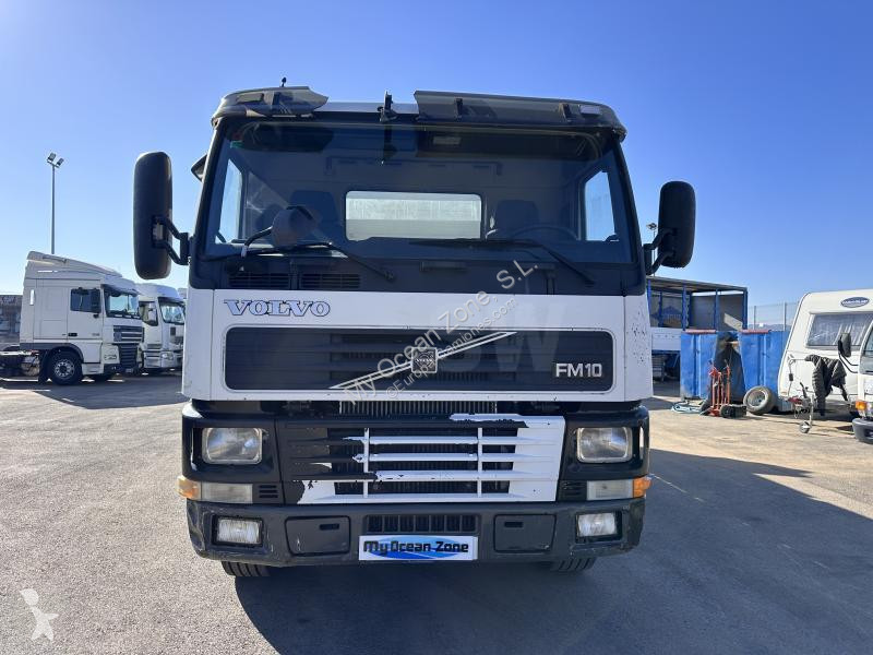 Camion Volvo 320